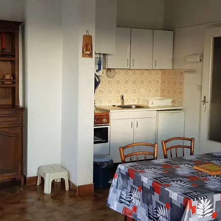 T2 Avec Parking, Grande Terrasse, Et Proche - Quartier Mole - Fr-1-702-37 Apartment