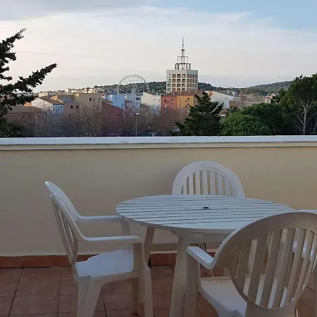 T2 Avec Parking, Grande Terrasse, Et Proche - Quartier Mole - Fr-1-702-37 * Agde